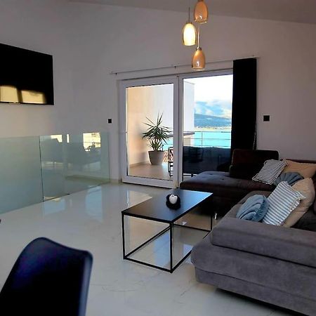 Luxury Villa Lana Apt, Seaview Terrace, Large Outdoor Space, Bbq Trogir Exterior foto