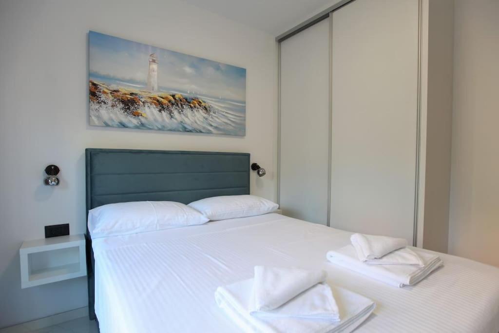 Luxury Villa Lana Apt, Seaview Terrace, Large Outdoor Space, Bbq Trogir Exterior foto